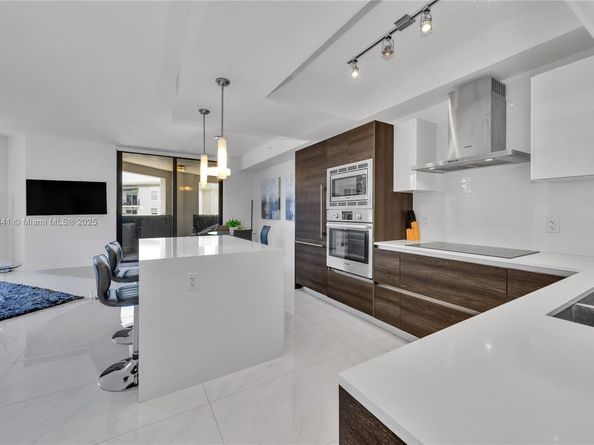 301 Altara Ave 511, Coral Gables FL 33146