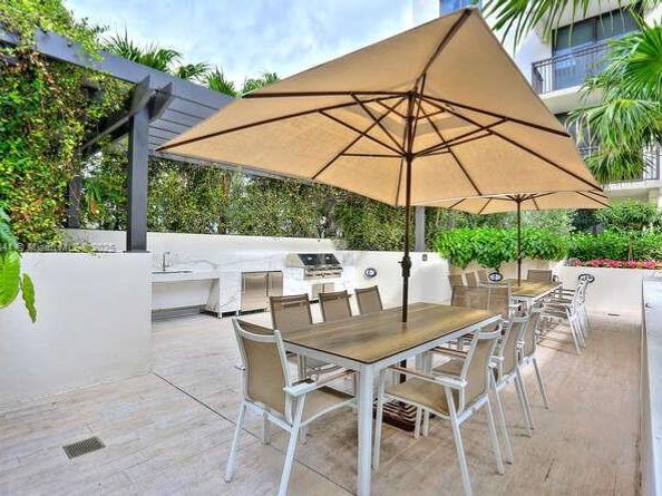 301 Altara Ave 511, Coral Gables FL 33146