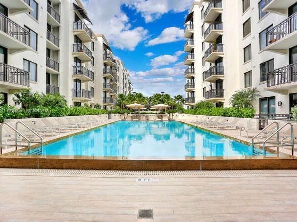 301 Altara Ave 511, Coral Gables FL 33146