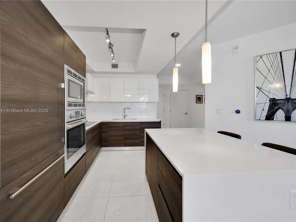 301 Altara Ave 511, Coral Gables FL 33146