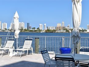 16570 NE 26th Ave 3C, North Miami Beach FL 33160