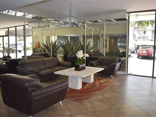 16570 NE 26th Ave 3C, North Miami Beach FL 33160