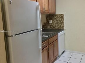 15675 SW 74th Circle Dr 14, Miami FL 33193