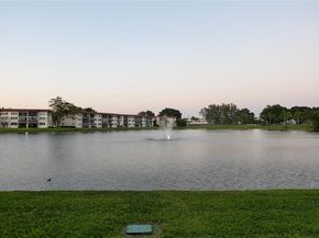 9423 S Hollybrook Lake Dr 108, Pembroke Pines FL 33025