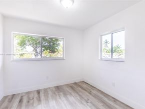 6440 SW 20th St, Miramar FL 33023