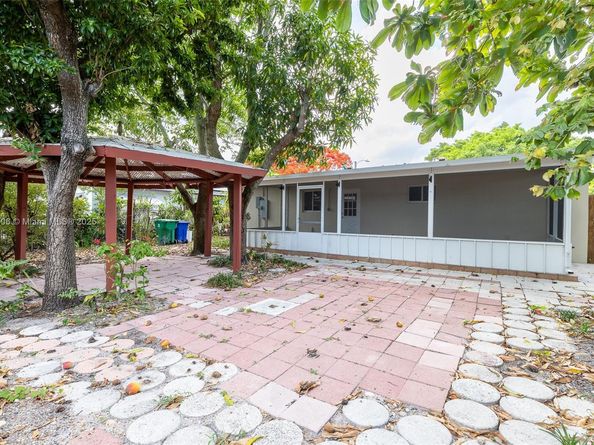 6440 SW 20th St, Miramar FL 33023