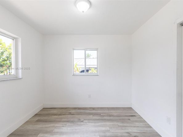 6440 SW 20th St, Miramar FL 33023