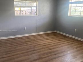 8341 NW 25th St, Sunrise FL 33322