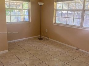 8341 NW 25th St, Sunrise FL 33322