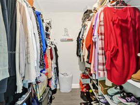 8795 NW 76th Pl, Tamarac FL 33321