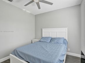 8795 NW 76th Pl, Tamarac FL 33321