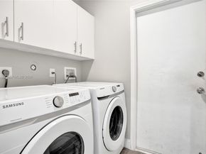 8795 NW 76th Pl, Tamarac FL 33321