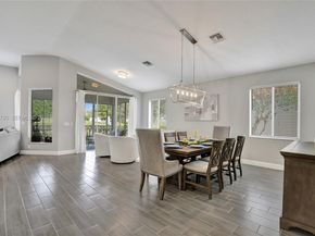 8795 NW 76th Pl, Tamarac FL 33321