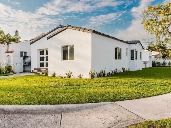 2101 SW 16th Ter, Miami FL 33145