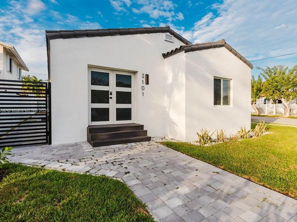 2101 SW 16th Ter, Miami FL 33145