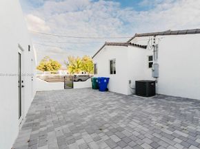 2101 SW 16th Ter, Miami FL 33145