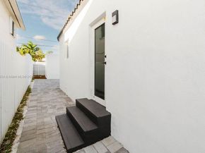 2101 SW 16th Ter, Miami FL 33145
