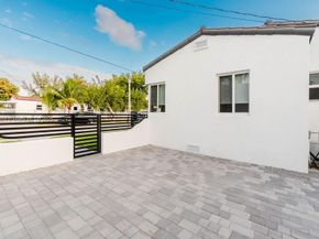 2101 SW 16th Ter, Miami FL 33145