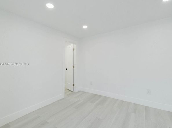 2101 SW 16th Ter, Miami FL 33145