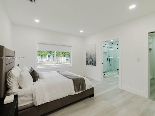 2101 SW 16th Ter, Miami FL 33145