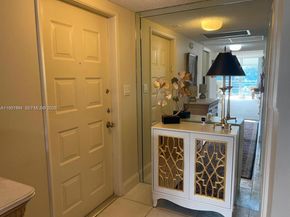 821 Cypress Blvd 312, Pompano Beach FL 33069