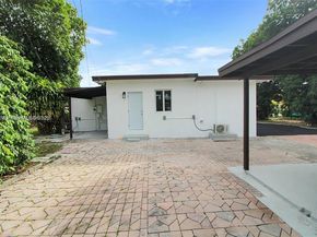 745 NW 140th St, Miami FL 33168