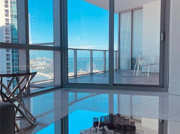 851 NE 1st Ave 2303, Miami FL 33132