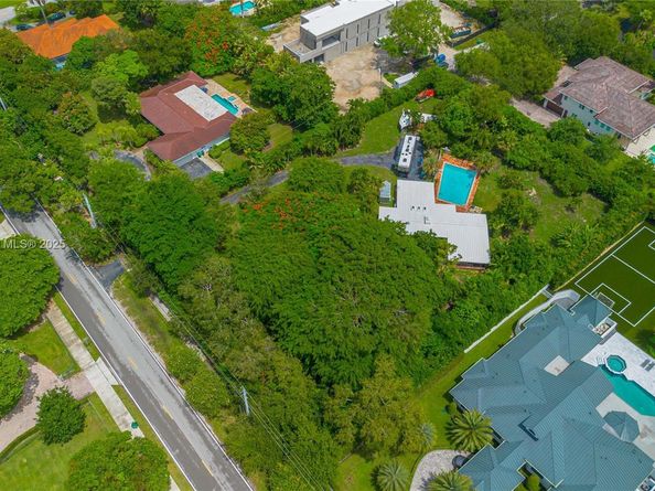 6801 SW 136th St, Pinecrest FL 33156