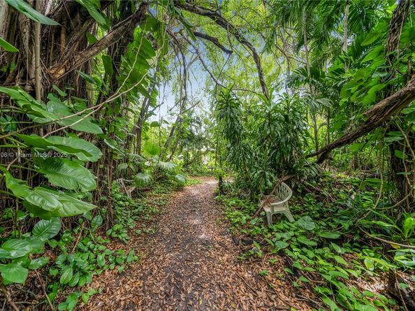 6801 SW 136th St, Pinecrest FL 33156