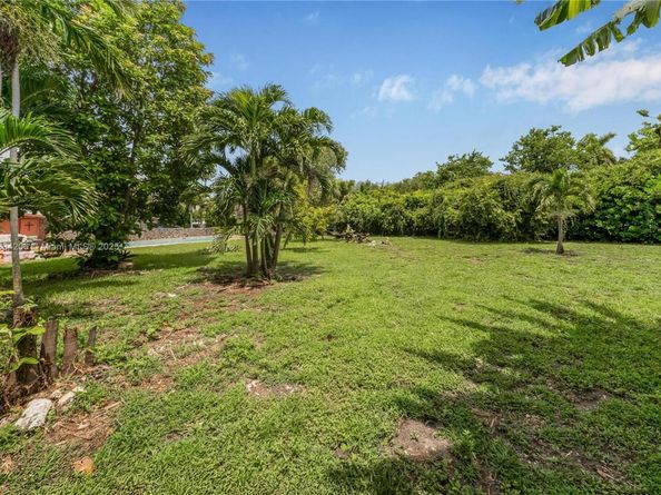 6801 SW 136th St, Pinecrest FL 33156