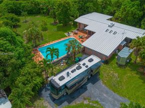 6801 SW 136th St, Pinecrest FL 33156