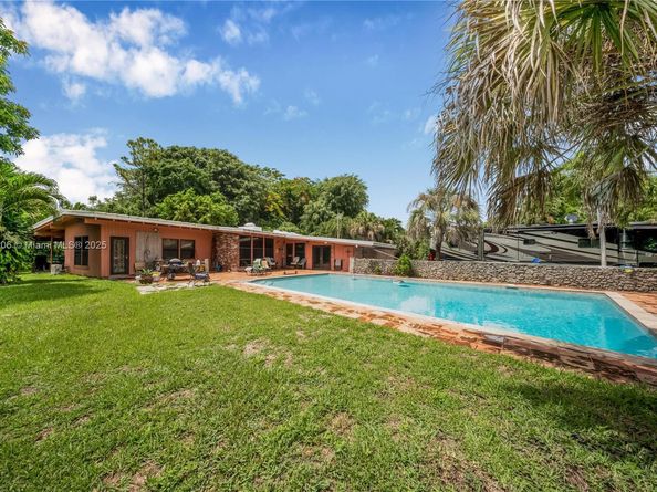 6801 SW 136th St, Pinecrest FL 33156