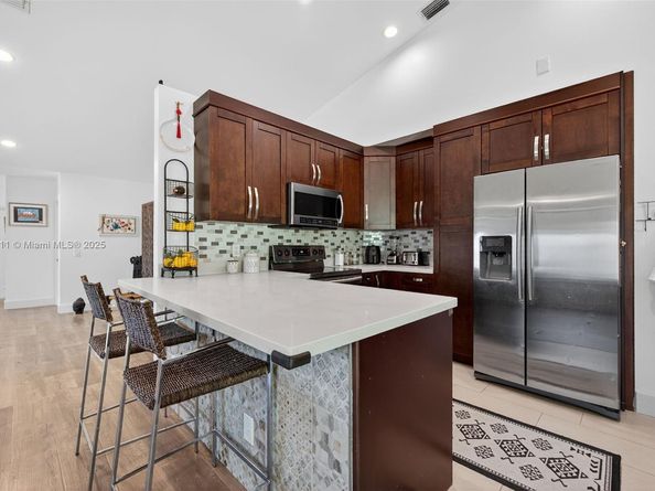 4357 Magnolia Ridge Dr, Weston FL 33331