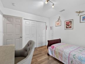 4357 Magnolia Ridge Dr, Weston FL 33331