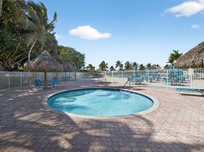 4357 Magnolia Ridge Dr, Weston FL 33331