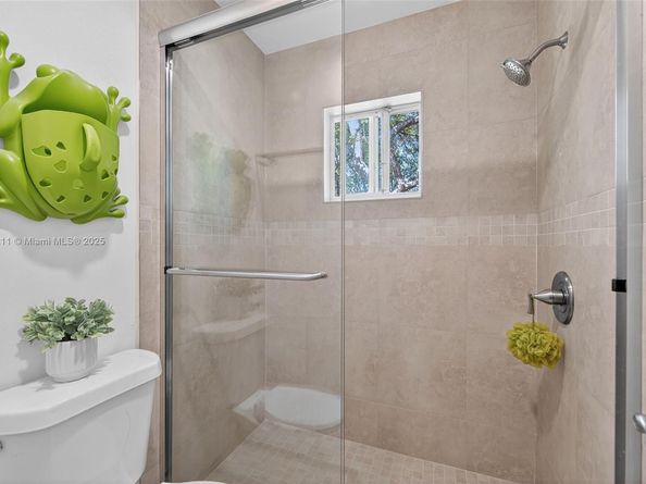 4357 Magnolia Ridge Dr, Weston FL 33331