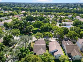 4357 Magnolia Ridge Dr, Weston FL 33331