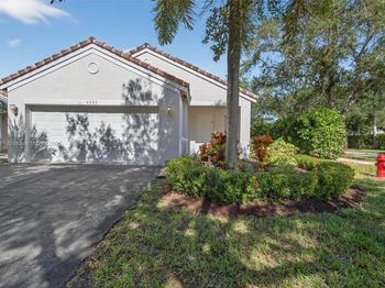 4357 Magnolia Ridge Dr