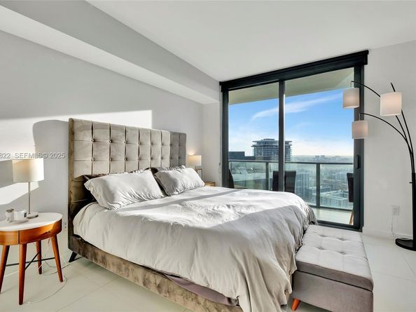 501 NE 31st St 3708, Miami FL 33137