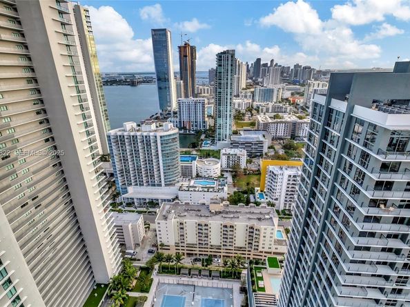 501 NE 31st St 3708, Miami FL 33137