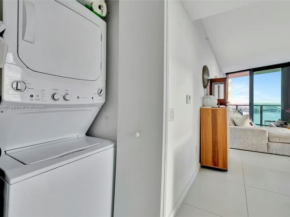 501 NE 31st St 3708, Miami FL 33137