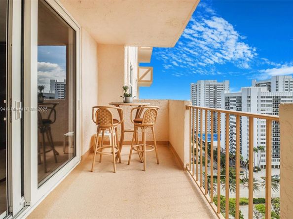1865 S Ocean Dr 18G, Hallandale Beach FL 33009