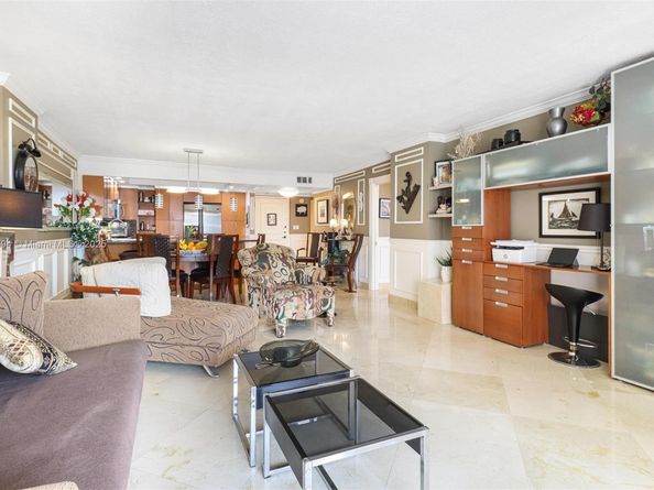 1865 S Ocean Dr 18G, Hallandale Beach FL 33009
