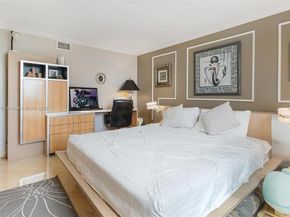1865 S Ocean Dr 18G, Hallandale Beach FL 33009