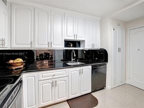 1601 S Ocean Dr 501, Hollywood FL 33019