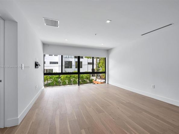 200 Sunrise Dr 200C, Key Biscayne FL 33149