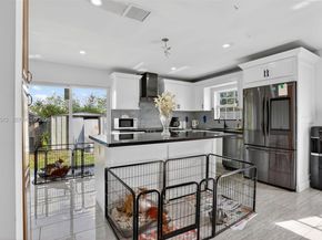 681 NW 21st St, Pompano Beach FL 33060