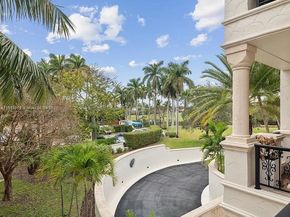 2124 Fisher Island Dr 2124, Miami Beach FL 33109