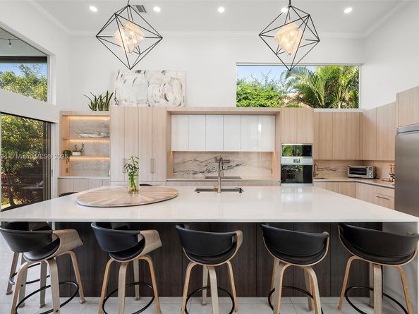 6451 NW 32nd Way, Boca Raton FL 33496