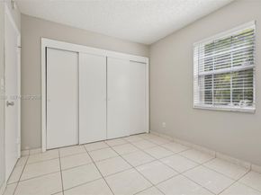 1531 N 17th Ave N, Lake Worth FL 33460